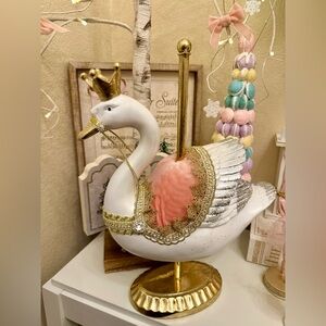 16.5” Carrousel Swan Queen Decor Christmas